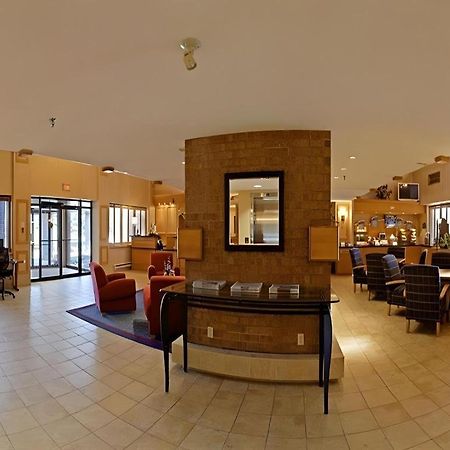 Holiday Inn Express Toronto East - Scarborough By Ihg Eksteriør billede