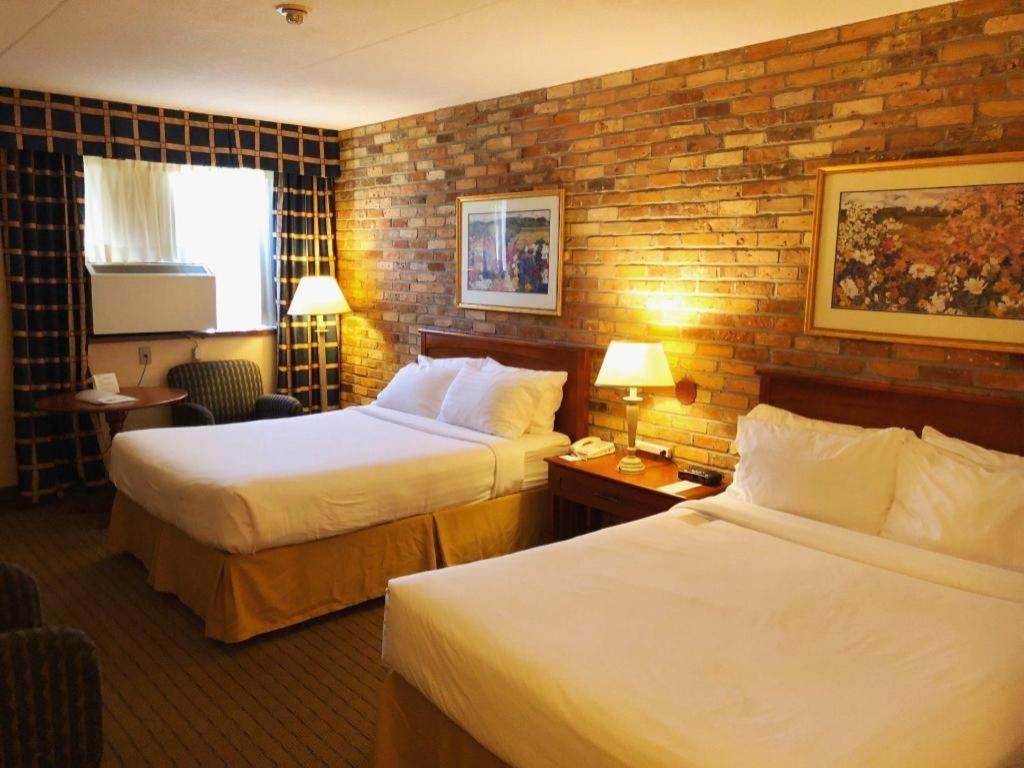 Holiday Inn Express Toronto East - Scarborough By Ihg Eksteriør billede