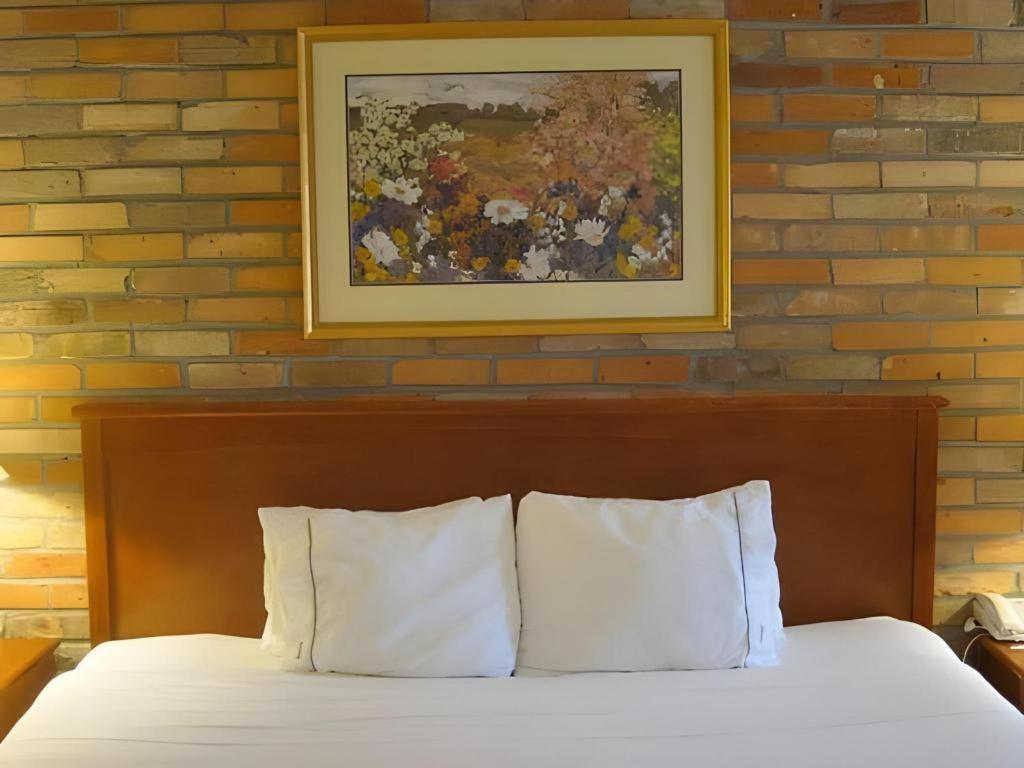 Holiday Inn Express Toronto East - Scarborough By Ihg Eksteriør billede