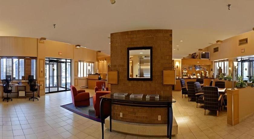 Holiday Inn Express Toronto East - Scarborough By Ihg Eksteriør billede