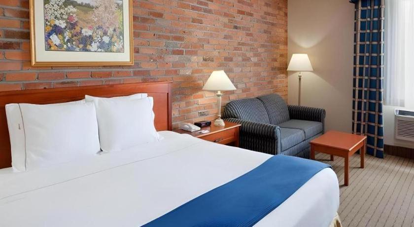 Holiday Inn Express Toronto East - Scarborough By Ihg Eksteriør billede